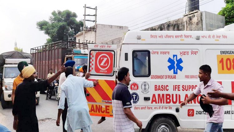 पंजाबः दर्दनाक हादसा, पुल की रेलिंग से टकराकर हाईवे से नीचे गिरे बाइकसवार दो युवक, हालत गंभीर