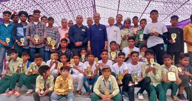 विद्यार्थियों के सर्वांगीण विकास में शिक्षकों की भूमिका बेहद अहम: सत्ती