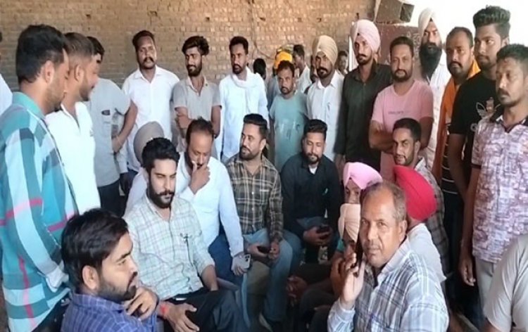 पंजाबः रेड करने गए बिजली अधिकारियों को किसानों ने बनाया बंधक, जानें मामला 