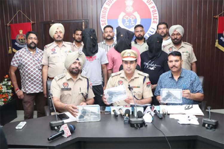 जालंधरः पुलिस ने रवि ब्लाचोरिया गैंग के 3 आरोपी किए गिरफ्तार, हेरोइन सहित कई हथियार बरामद