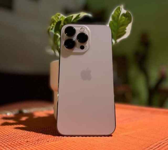 iPhone खरीदने के चक्कर में कपल ने बेच डाला 8 महीने का बेटा