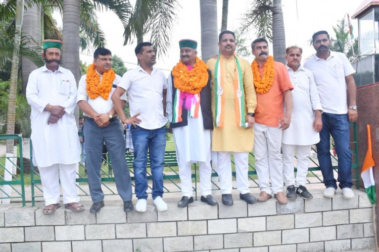 कांग्रेस सचिव देसराज मोदगिल के नेतृत्व में निकली कुटलैहड़ बदलाव रैली