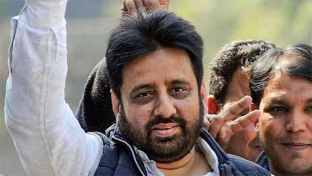AAP विधायक के ठिकानों पर ACB की रेड, करीबी के घर मिला गैर लाइसेंसी हथियार