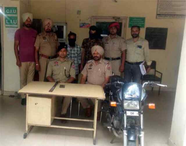 जालंधरः लूटपाट की वारदातों को अंजाम देने वाले 2 आरोपी गिरफ्तार