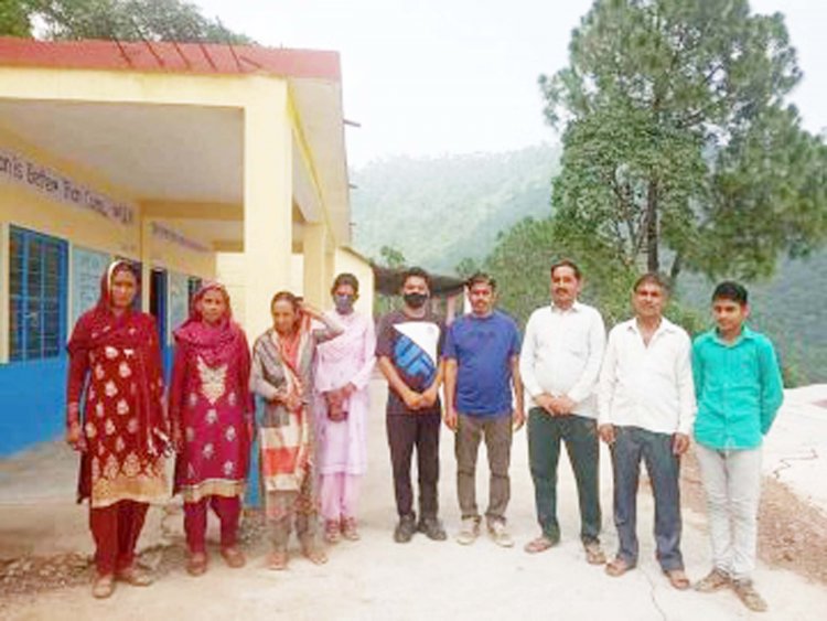 राजकीय प्राथमिक पाठशाला शेरला में अध्यापकों के पद खाली