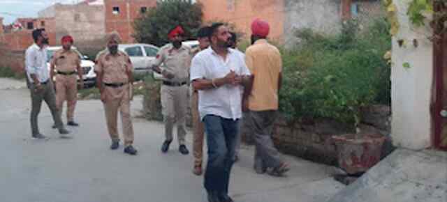 जालंधरः दिन-दिहाड़े घर के ताले तोड़ गहने और नगदी लेकर फरार हुए लुटेरे
