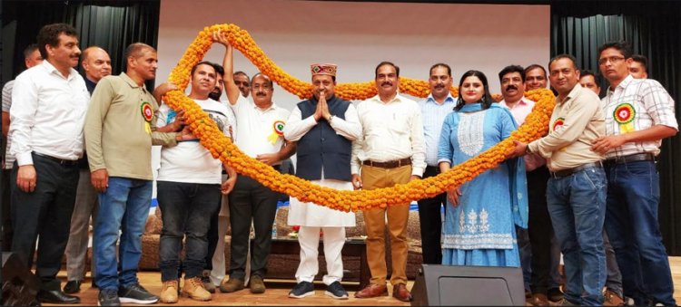 ग्रामीण क्षेत्रों में पशुपालन स्वरोजगार का प्रमुख साधन