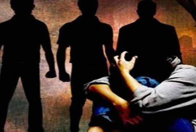 कोचिंग से लौट रही नाबालिग, मनचलों ने गैंगरेप कर बनाया वीडियो