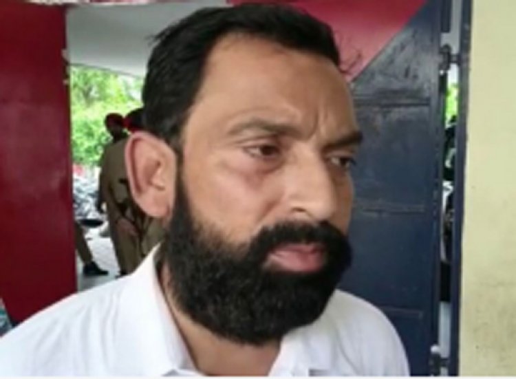जालंधरः दिन-दिहाड़े दोमोरिया पुल व्यक्ति से पिस्तौल के बल 5.64 लाख रुपए और एक्टिवा लेकर हुए फरार लुटेरे