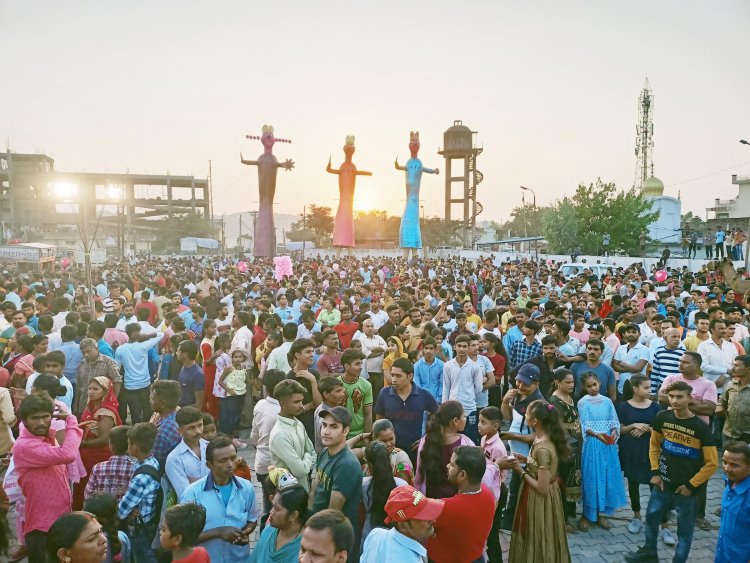 बीबीएन में धूमधाम से मनाया दशहरा पर्व