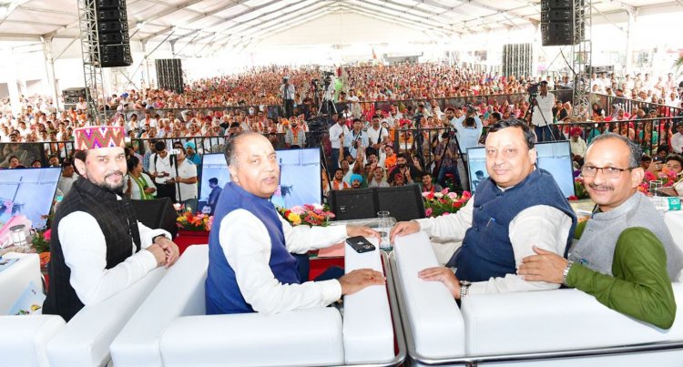 मुख्यमंत्री ने ऊना विधानसभा क्षेत्र के लिए 200 करोड़ रुपये की विकासात्मक परियोजनाओं के लोकार्पण एवं शिलान्यास किए