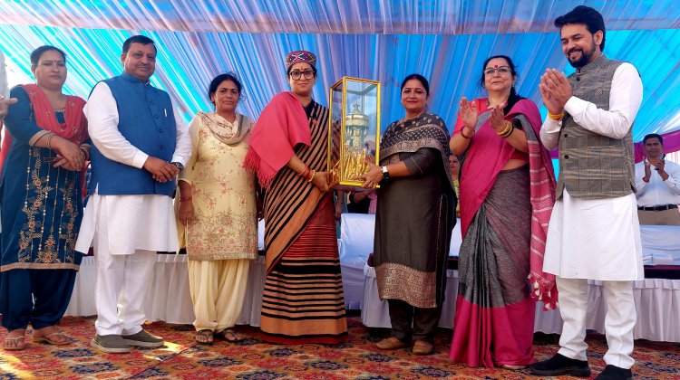 डबल ईंजन की सरकार से हिमाचल प्रदेश का हुआ अभूतपूर्व विकासः स्मृति ईरानी