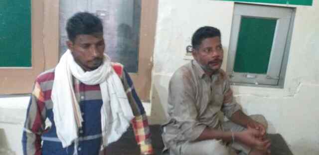 2 युवक सडक हादसे में हुये गम्भीर रूप से जख्मी