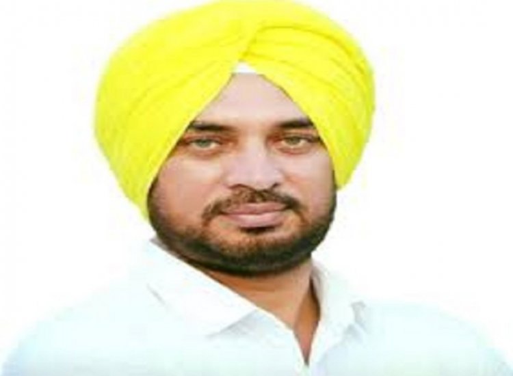 पंजाब: राज्यपाल को लेकर आप के इस विधायक के बिगड़े बोल, जाने क्या कहा