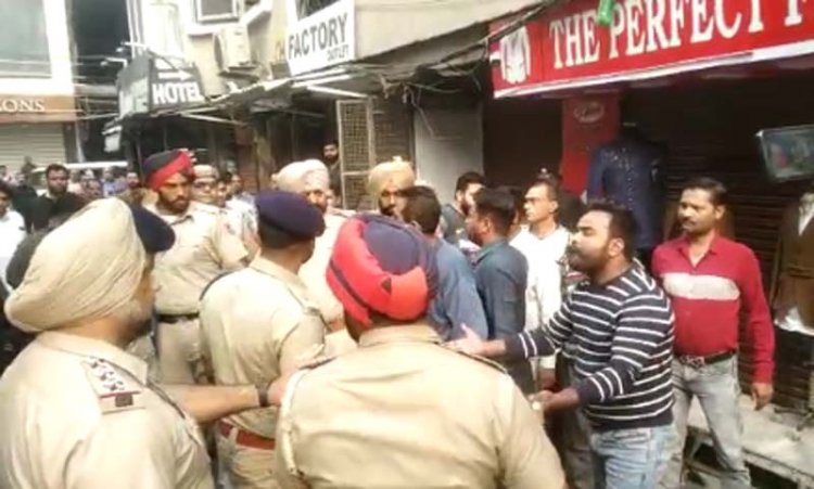 अमृतसर में शिव सेना की पंजाब बंद काल का दिखा असर, देखे विडियो
