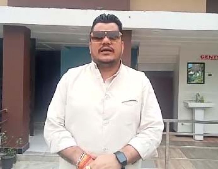 जालंधरः अमृतपाल सिंह का मुंह काला करने वाले को मिलेगा 5 लाख रुपए का ईनाम, शिवसेना नेता ईशांत शर्मा ने किया ऐलान, देखे वीडियो