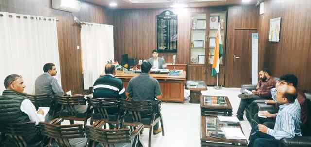 जिला में 272 मतदान केंद्रों में वेबकास्टिंग के माध्यम से की जाएगी निगरानी : डीसी