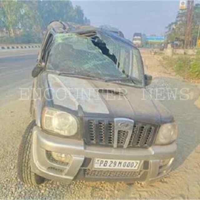 पंजाबः बेटे की शादी करके आ रहे अकाली नेता की सड़क पर पलटी गाड़ी