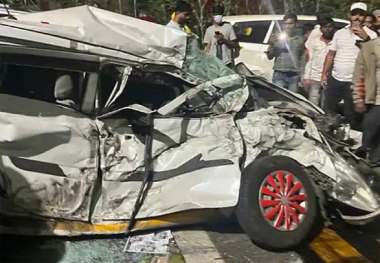 हाईवे पर एक के बाद एक 48 गाड़ियां टकराईं, 30 लोग घायल, देखें वीडियो