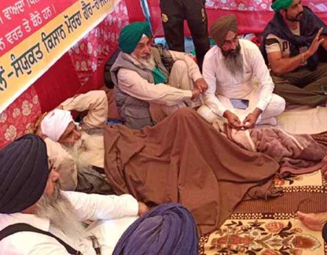 पंजाबः धरने पर बैठे किसान नेता जगजीत सिंह डल्लेवाल की बिगड़ी तबीयत, देखें वीडियो