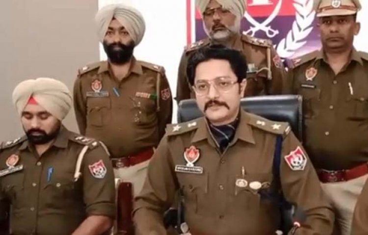 पंजाबः हथियारों की पोस्ट सोशल मीडिया पर डालने को लेकर 5 खिलाफ मामला दर्ज, देखें वीडियो