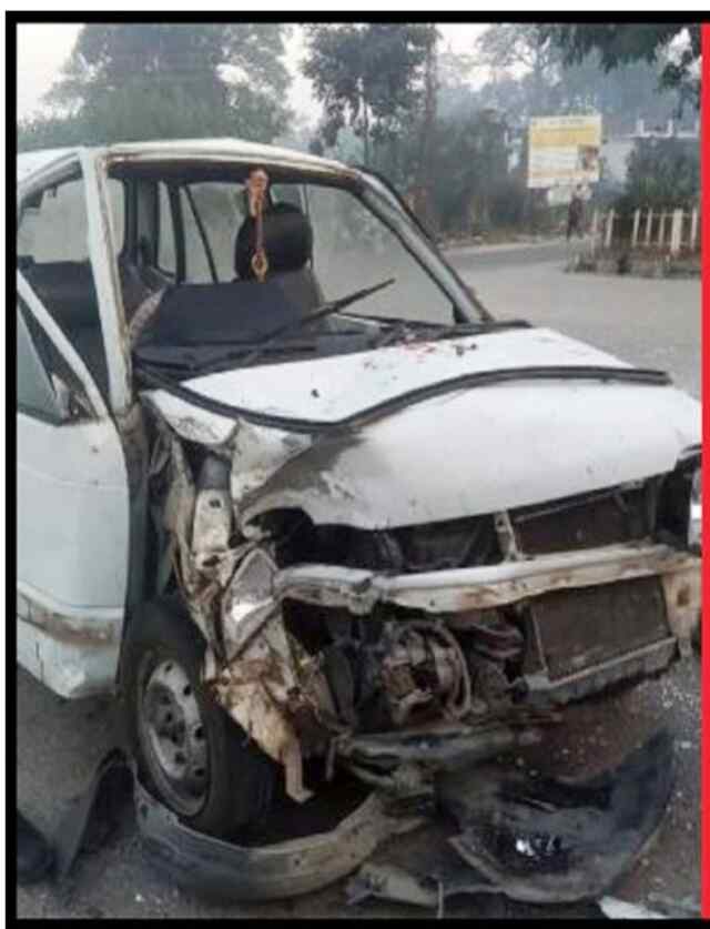 घालुवाल में दो कारों में हुई भीषण टक्कर, 4 लोग घायल