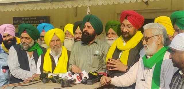 पंजाबः संयुक्त किसान मोर्चा का बड़ा ऐलान, चंडीगढ़ की ओर कूच करेगी जत्थे बंदिया
