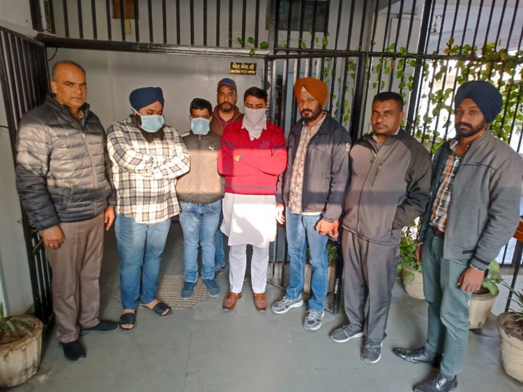 पंजाब: मोटर व्हीकल इंस्पेक्टर जालंधर के साथ सांठगांठ कर फरार तीन एजेंट गिरफ्तार