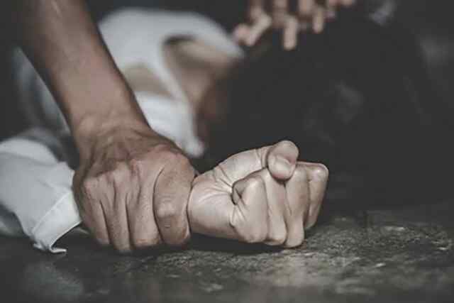 शादी का झांसा देकर लड़की से किया दुष्कर्म
