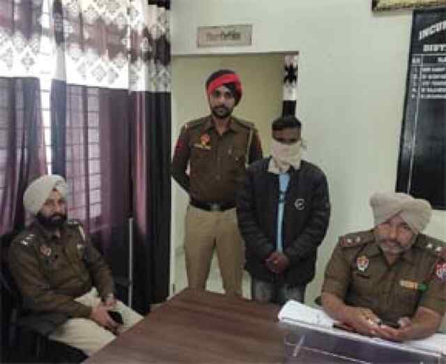 जालंधरः नशीली गोलियों की सप्लाई देने जा रहा चढ़ा पुलिस के हत्थे