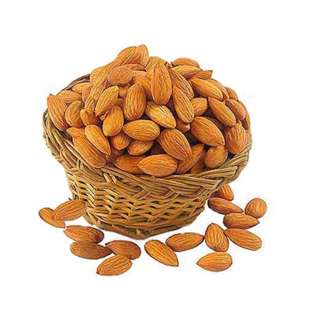 सर्दियों में जाने दिन में कितने बादाम खाना है सेहत के लिए फायदेमंद