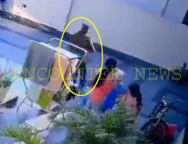 पंजाबः दिन -दिहाड़े घर में घुसकर महिला की चेन छीन फरार लुटेरा, देखें CCTV