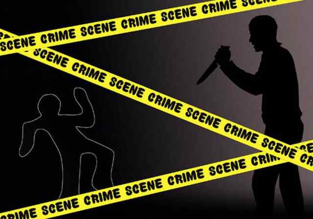 तेजधार हथियार से किया मां-बेटे पर हमला, महिला की हुई मौत