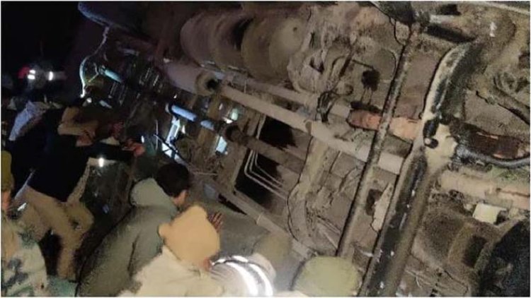 बड़ी ख़बरः लुधियाना से रायबरेली जा रही बस की DCM गाड़ी से भयानक टक्कर, 6 की मौत