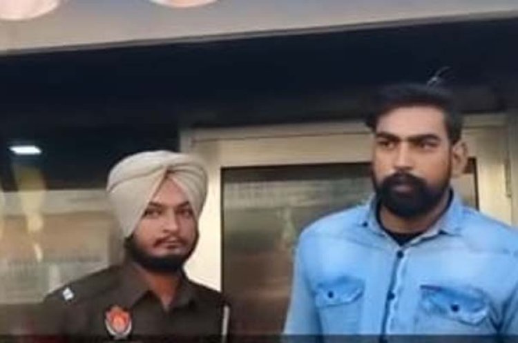 जालंधरः गन प्वाइंट पर ब्यूटीपार्लर की दुकान से कैश व मोबाइल लूटकर फरार हुए लुटेरे