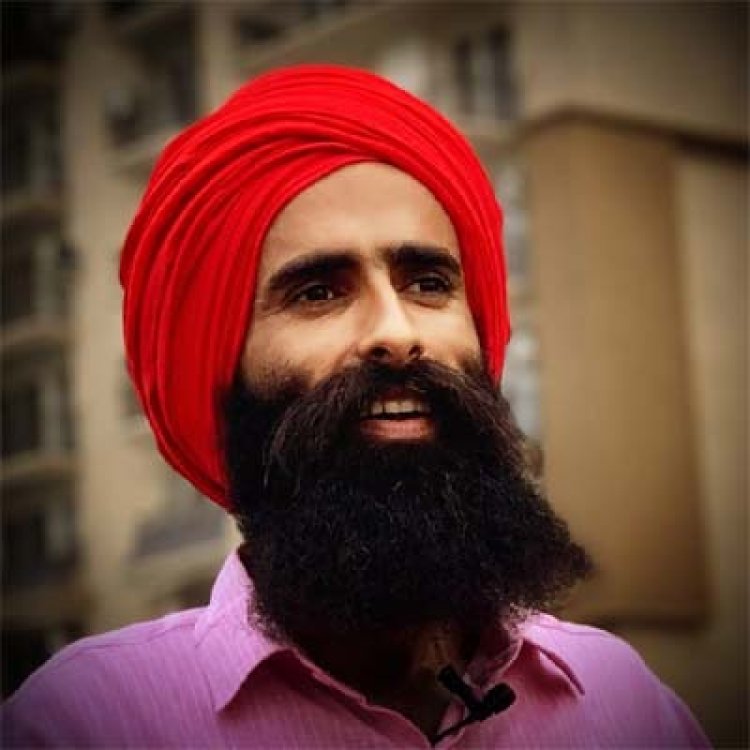 पंजाबी सिंगर Kanwar Grewal के घर NIA की टीम की दबिश