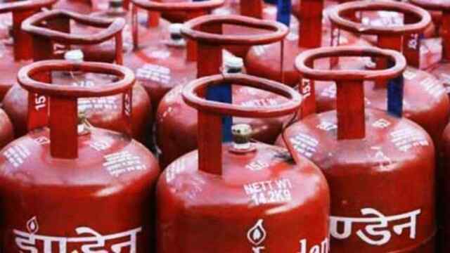 बड़ी राहत : LPG के दामों में हुई भारी कटौती