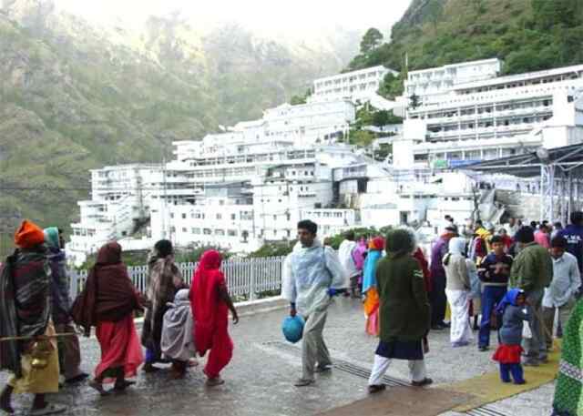 मां वैष्णों देवी दरबार का टूटा 9 सालों का रिकार्ड