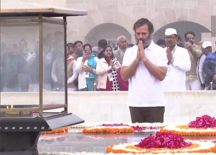 कड़ाके की ठंड में टी-शर्ट पहनकर समाधियों पर श्रद्धांजलि देने पहुंचे राहुल गांधी, देखें वीडियो