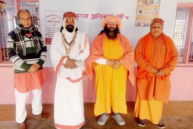 राष्ट्र एक शरीर है और धर्म उसकी आत्मा हैं- महन्त राजगिरी महाराज
