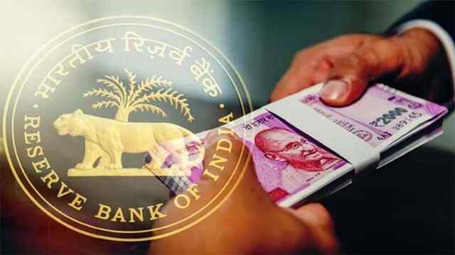 RBI का ऐलानः यहां निवेश करने पर मिलेगा सबसे ज्यादा ब्याज !