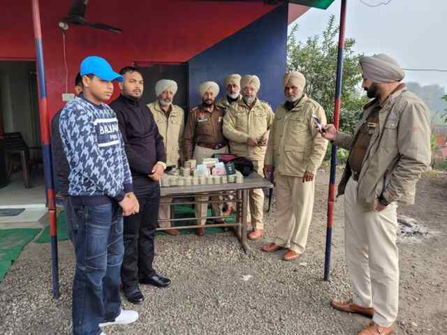जालंधरः 90 लाख की भारतीय करंसी सहित तीन काबू