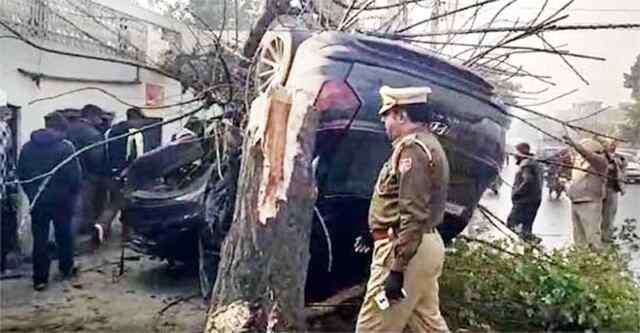 कपूरथलाः दर्दनाक सड़क हादसे में पुलिस कर्मी की मौत, गाड़ी के उड़े परखच्चे