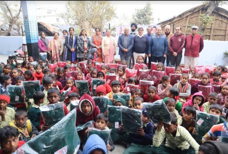 रोटरी क्लब ऊना ने नववर्ष प्राथमिक पाठशाला लालसिंगी में नन्हें बच्चों संग मनाया
