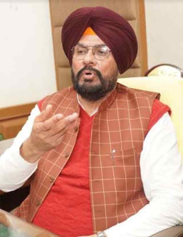 पंजाबः मनीषा गुलाटी को लेकर गर्माया मामला, मंत्री धालीवाल का आया बड़ा बयान