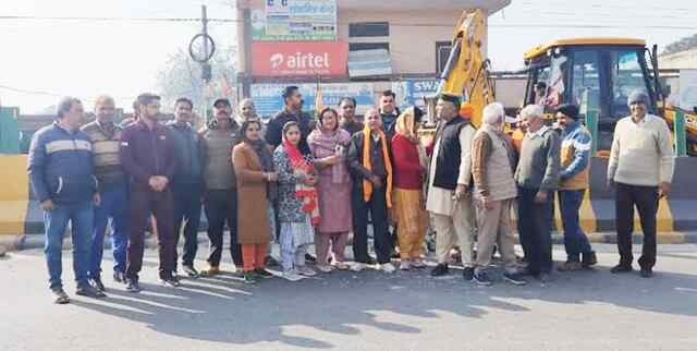 भुट्टो ने खुलवाया नेशनल हाईवे झलेड़ा से रायंसरी कोटला खुर्द लिंक रोड़