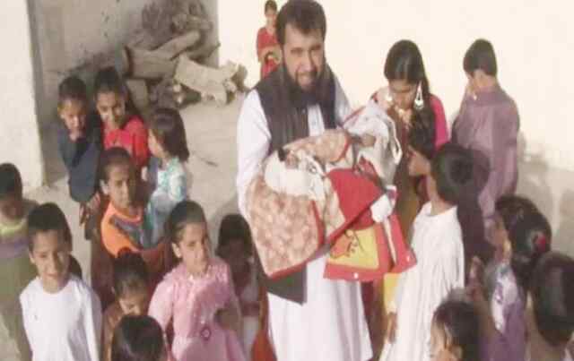 60 बच्चों का पिता बनने के बाद अब चौथी शादी की तैयारी में यह शख्स…