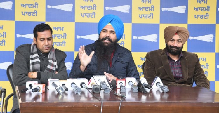 ਕਾਂਗਰਸ ਅਤੇ ਅਕਾਲੀ ਦਲ ਨੇ ਪੰਜਾਬ ਦੇ ਲੋਕਾਂ ਨਾਲ ਕੀਤਾ ਧੋਖਾ : ਆਪ