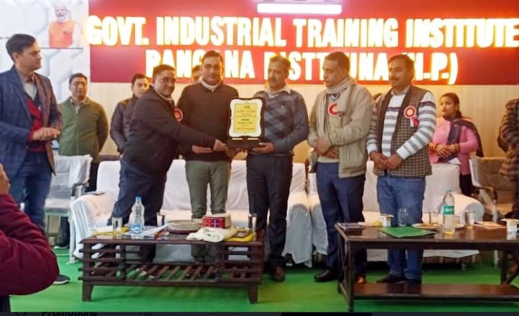 आई टी आई प्रशिक्षण संस्थान बंगाणा में 50 प्रशिक्षुओं का चयन हुआ