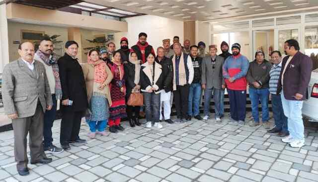 गुरु रविदास मंदिर में मनाया जा रहा सालाना जोड़ मेला एवं घल्लू घारा दिवस